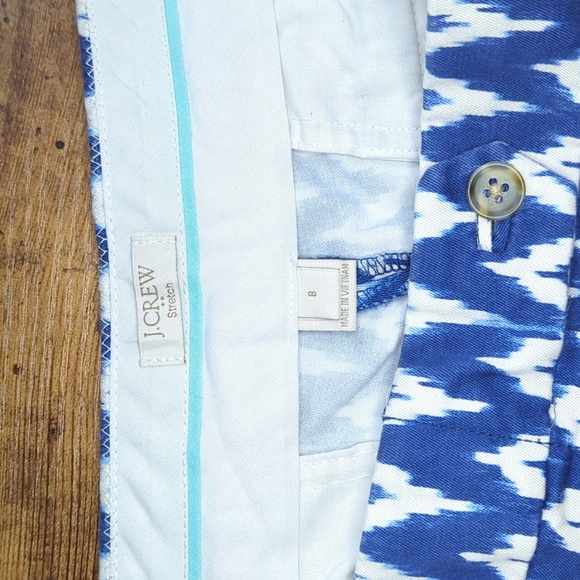 J.Crew Blue Chevron Stretch Shorts - Picture 2 of 8